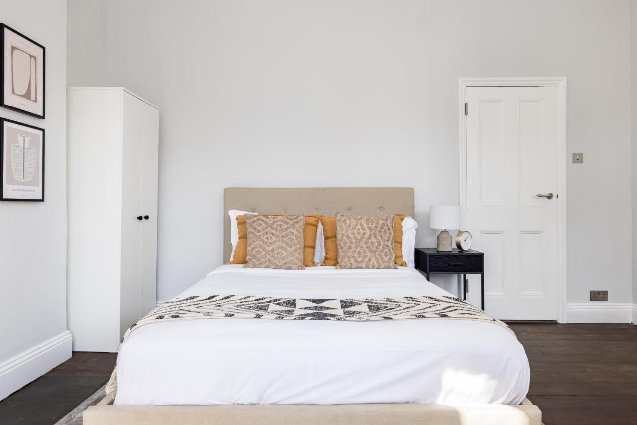 The Streatham Hill Wonder - Spacious 4Bdr House With Garden And Terrace London Kültér fotó