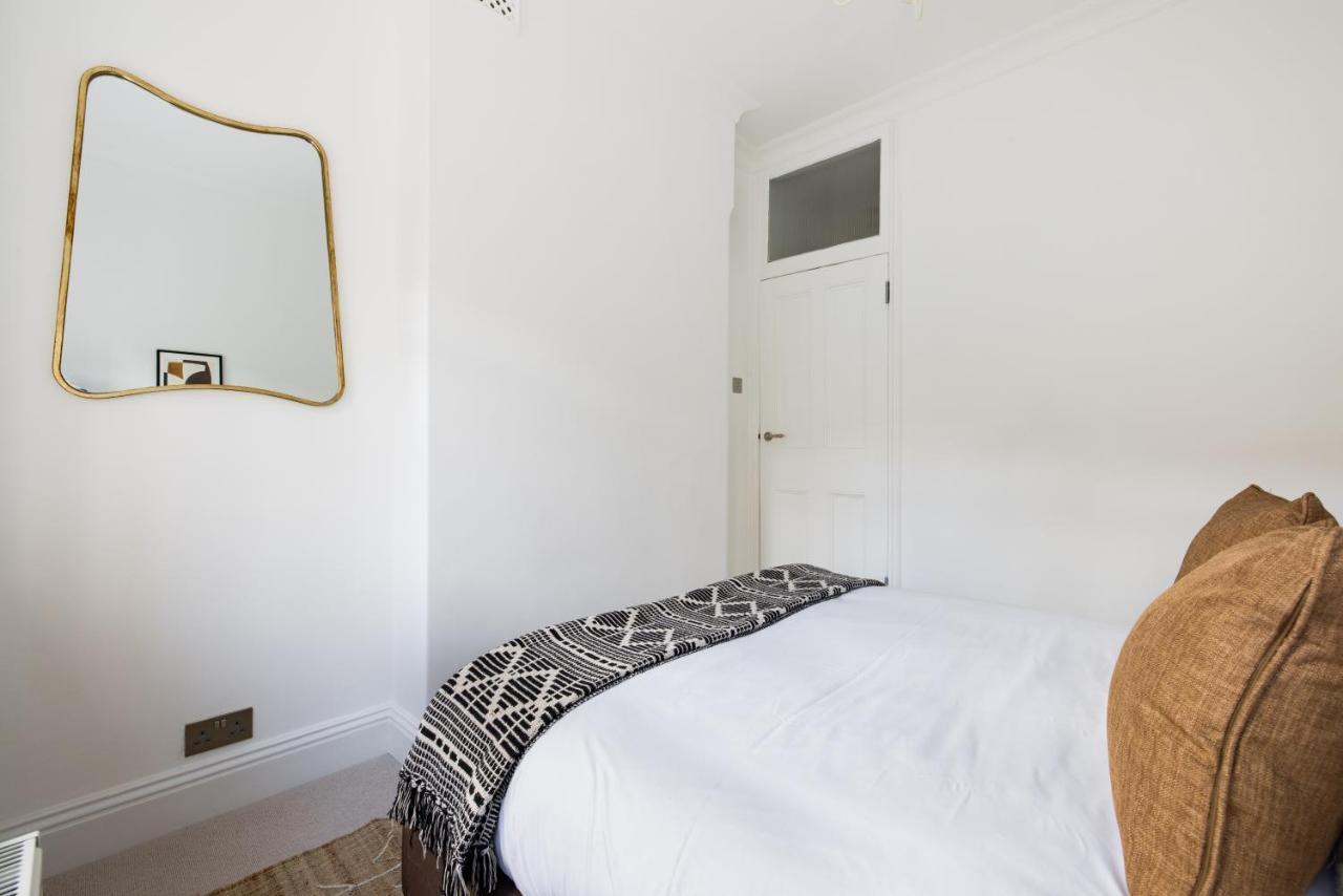 The Streatham Hill Wonder - Spacious 4Bdr House With Garden And Terrace London Kültér fotó